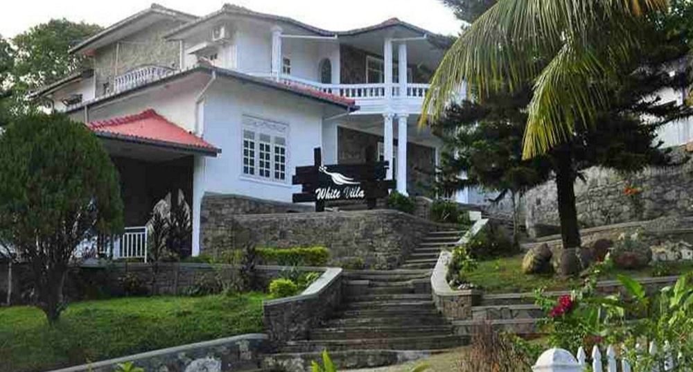 Oyo 386 White Villa Tourist Guest Kandy Esterno foto